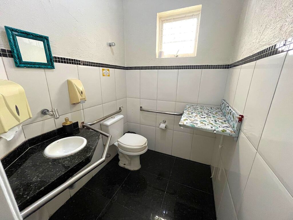 Vende-se casa comercial na Boa Vista $ 570.000,00