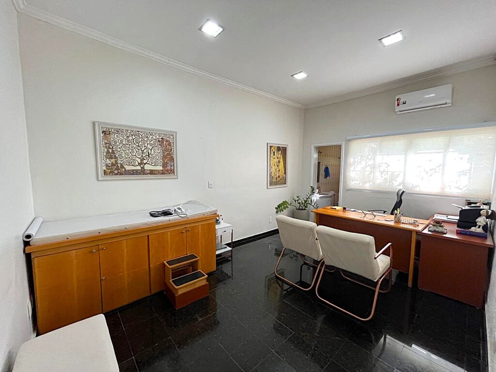 Vende-se casa comercial na Boa Vista $ 570.000,00