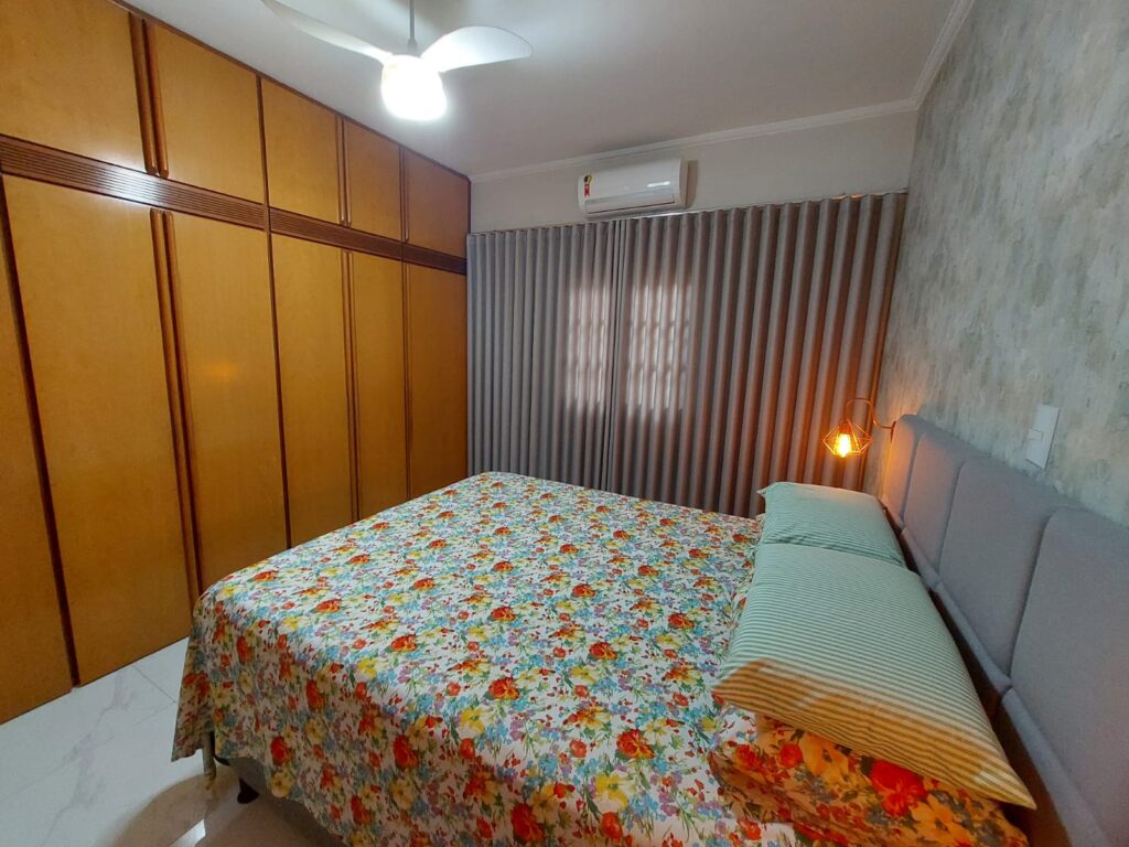Vende-se casa São Manoel próximo ao Hospital de Base $ 810.000,00