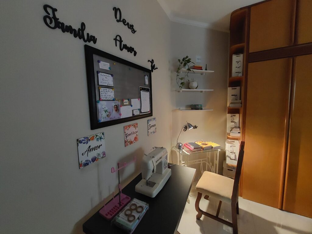 Vende-se casa São Manoel próximo ao Hospital de Base $ 810.000,00