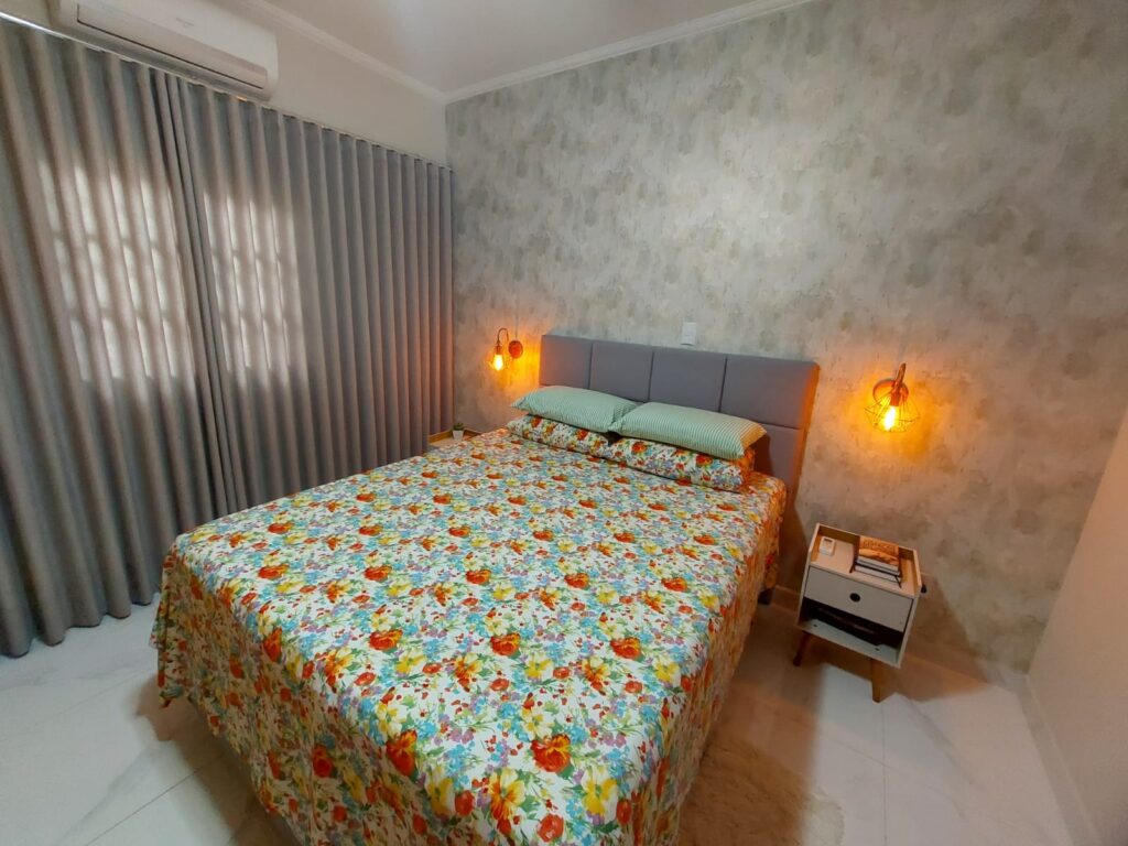 Vende-se casa São Manoel próximo ao Hospital de Base $ 810.000,00