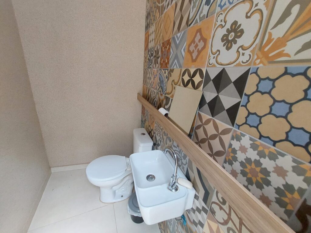 Vende-se casa São Manoel próximo ao Hospital de Base $ 810.000,00