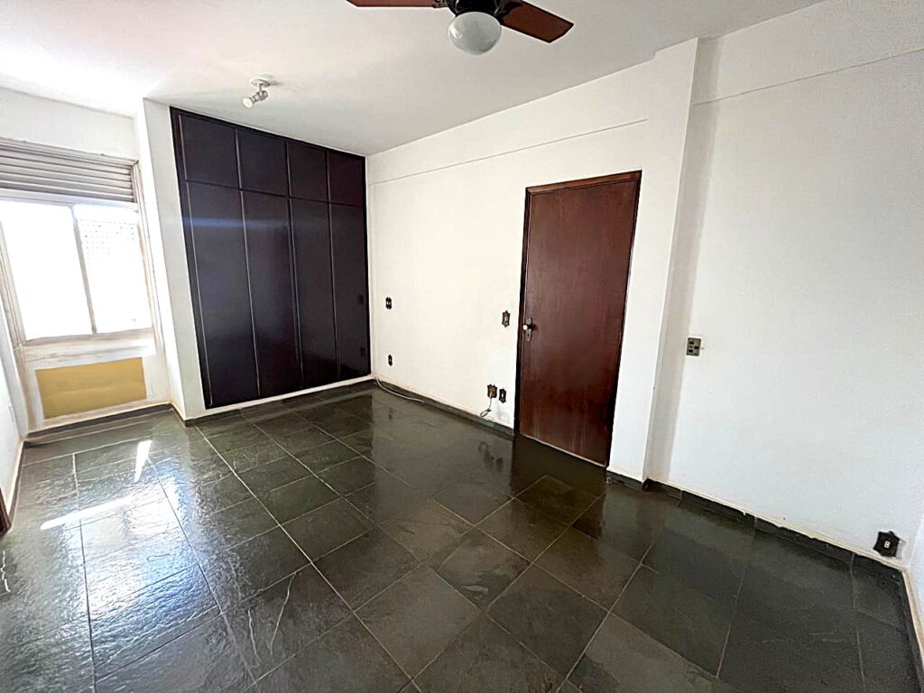 Vende-se/Aluga-se exc. apto $ 400.000,00