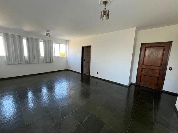 Vende-se/Aluga-se exc. apto $ 400.000,00