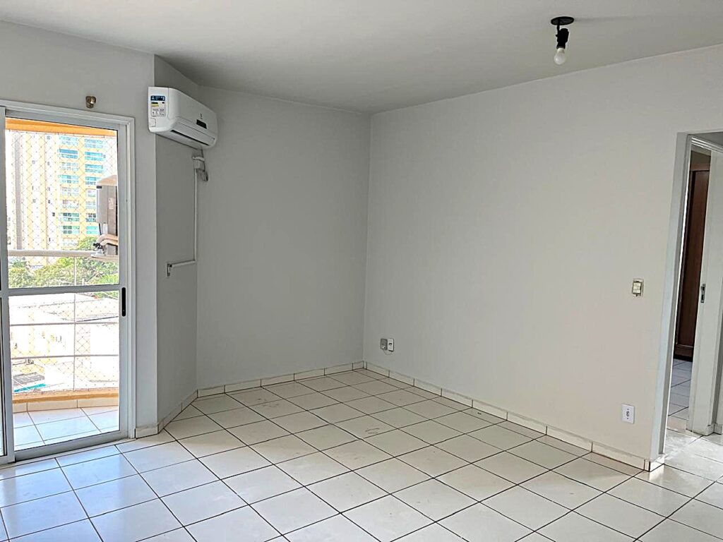 Vende-se apto no Higienópolis de 2 dormitórios $ 320.000,00