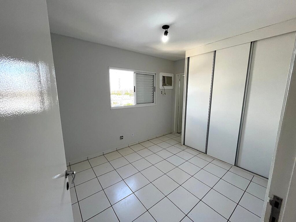 Vende-se apto no Higienópolis de 2 dormitórios $ 320.000,00
