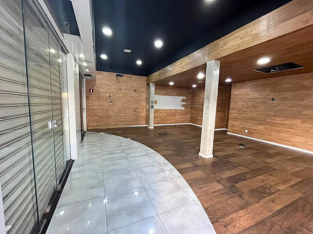 Aluga-se Loja no Centro S. J. Rio Preto $ 8.000,00