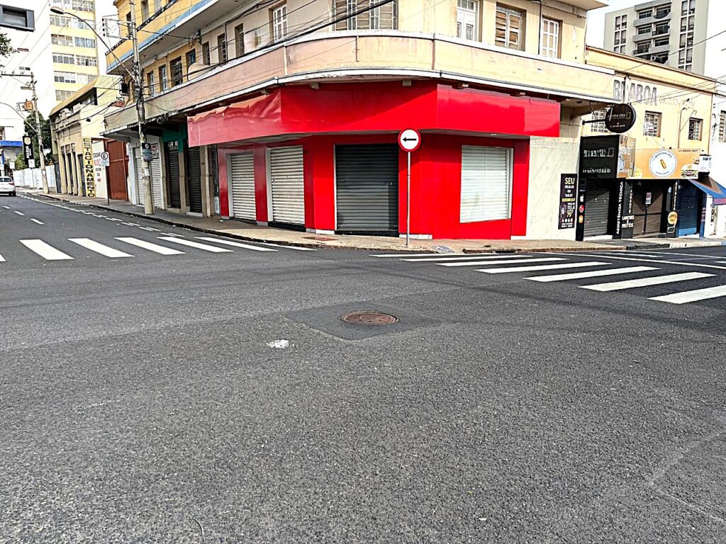 Aluga-se Loja no Centro S. J. Rio Preto $ 8.000,00