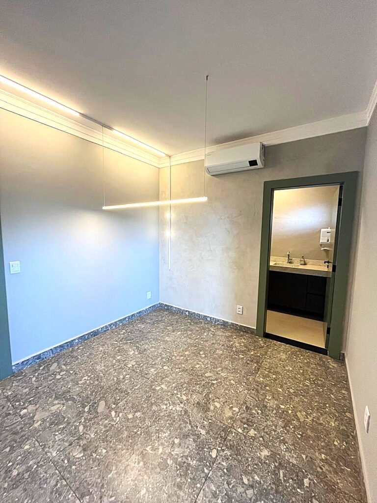 Aluga-se salão novo 1.500m² distrito Industrial $ 39.000,00