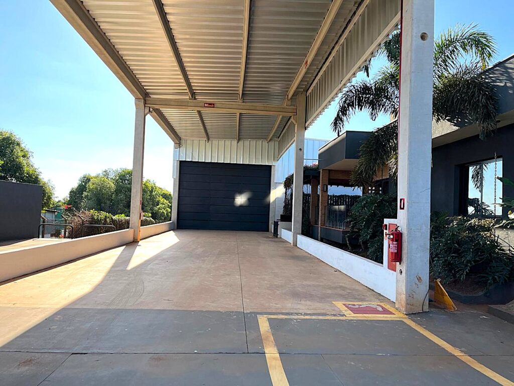 Aluga-se salão novo 1.500m² distrito Industrial $ 39.000,00
