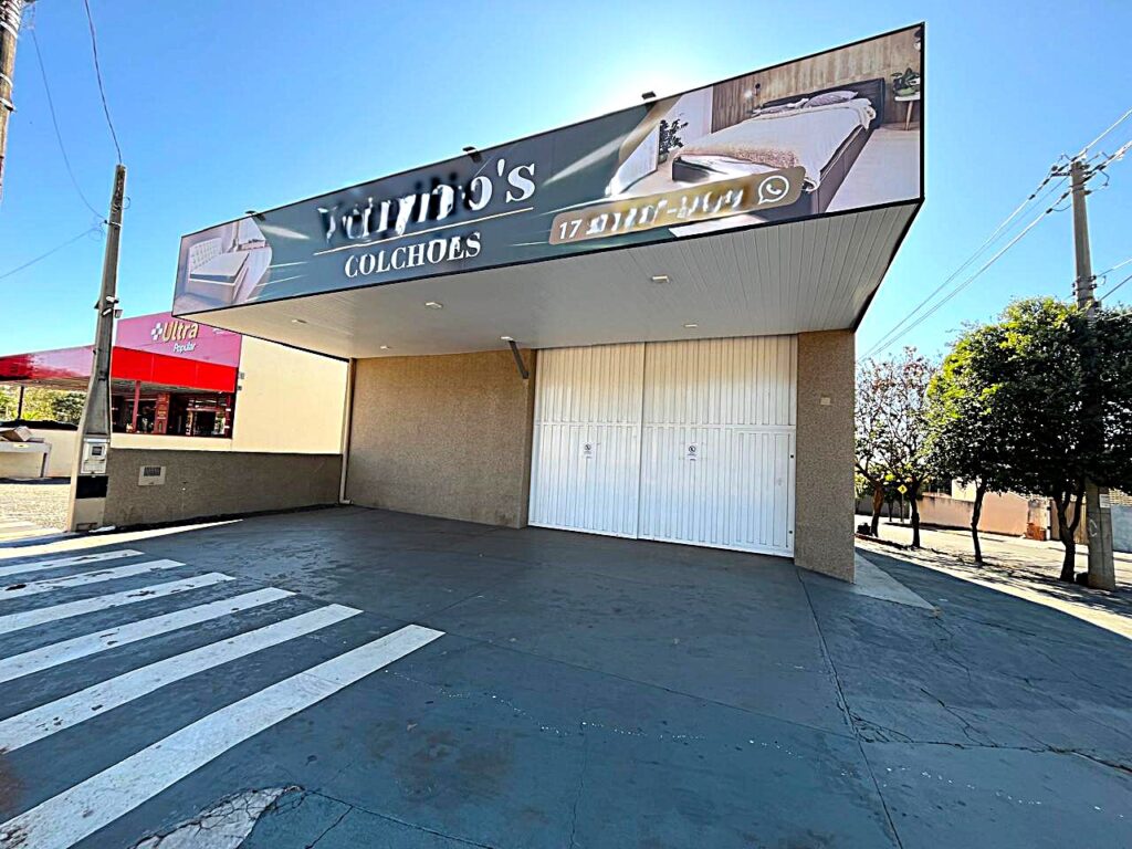 Aluga-se Salão Av. De Maio $ 7.000,00