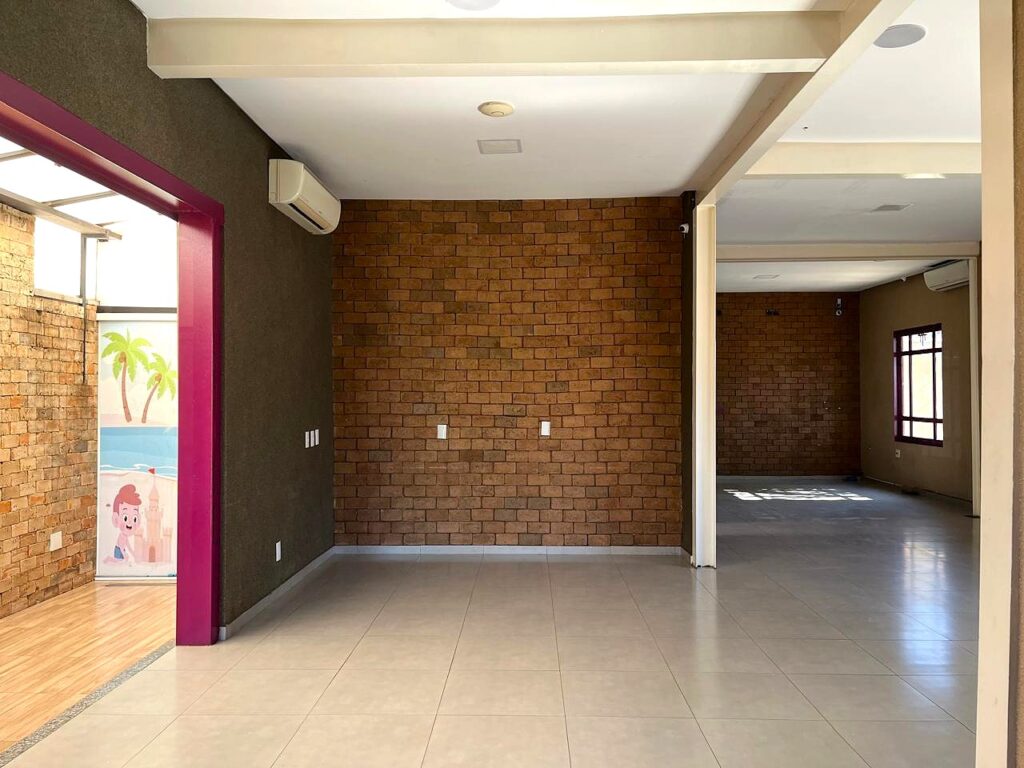 Aluga-se imóvel comercial na Redentora $ 5.000,00