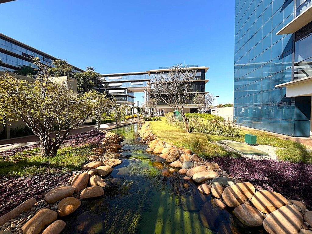 Aluga-se sala no Georgina Business Park $ 4.800,00