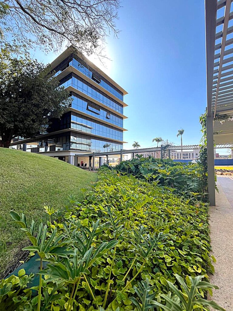 Aluga-se sala no Georgina Business Park $ 4.800,00