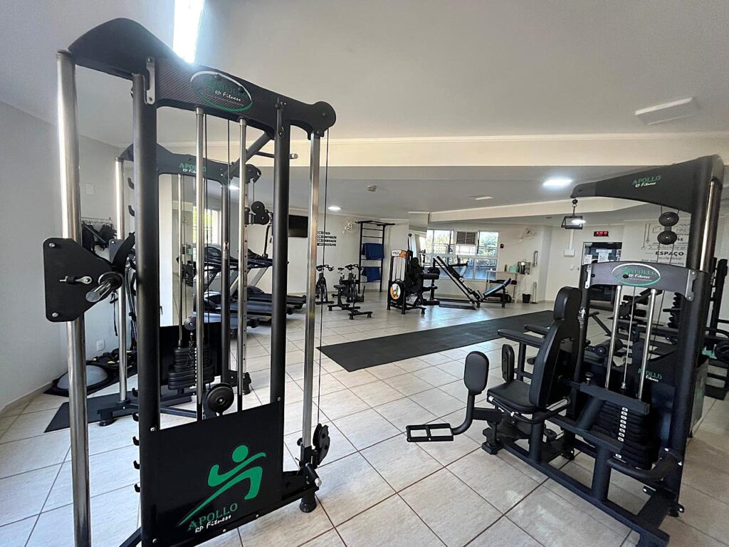 Vende-se apto 3 dormitórios c/ elevador próximo ao HB e Rio Preto Shopping