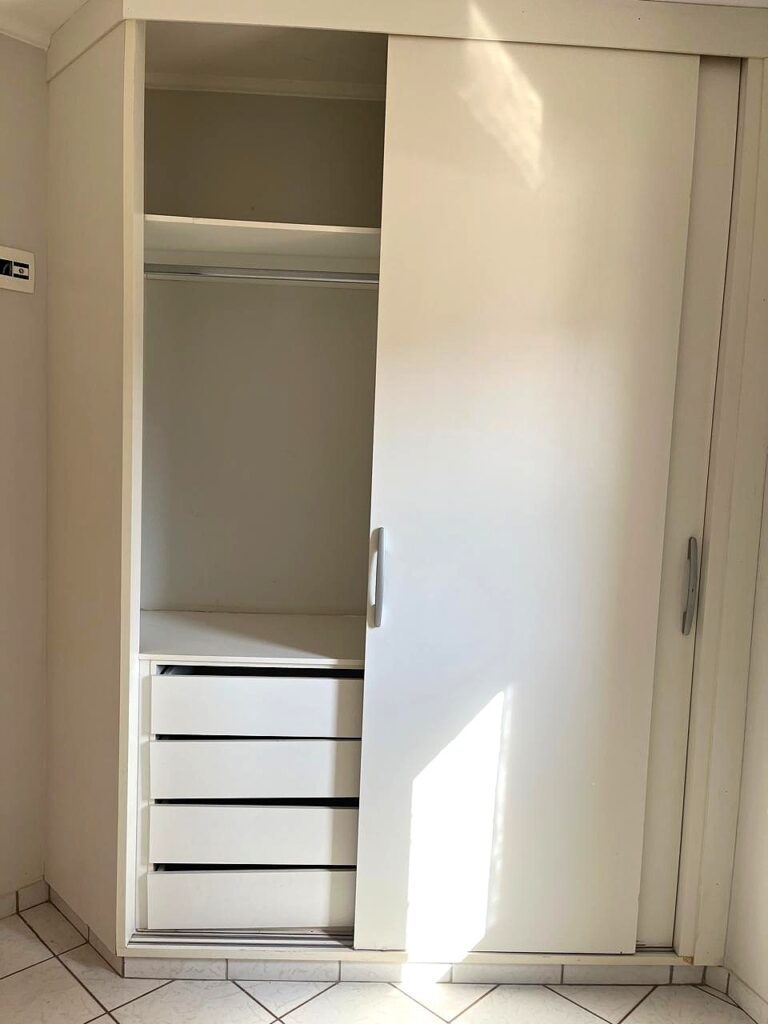 Vende-se apto 3 dormitórios c/ elevador próximo ao HB e Rio Preto Shopping