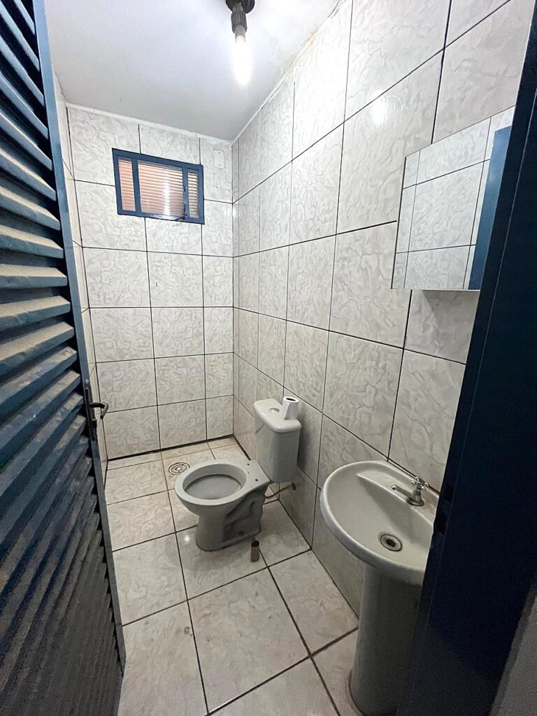 Aluga-se Salão 440m² Distrito Industrial Adail Vetorasso $ 5.000,00