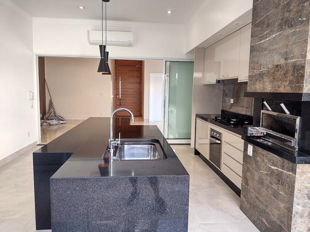 Vende-se casa Condomínio Buona Vitta $ 1.300.000,00