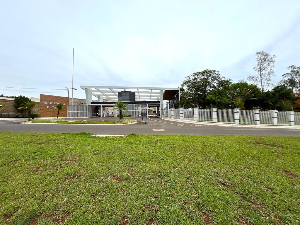 Vende-se Terreno cond. fechado Bady Bassit 450m² $ 175.000,00