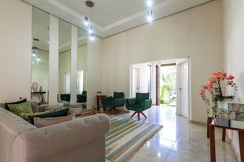 Vende-se bela casa térrea Cond. Figueira $ 1.400.000,00