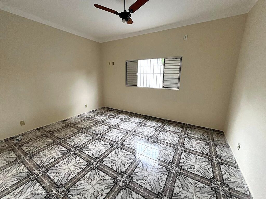 Vende-se ótima casa próximo ao Shopping Cidade Norte e Atacadão