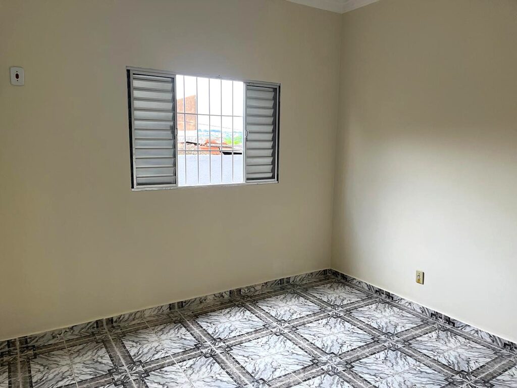 Vende-se ótima casa próximo ao Shopping Cidade Norte e Atacadão