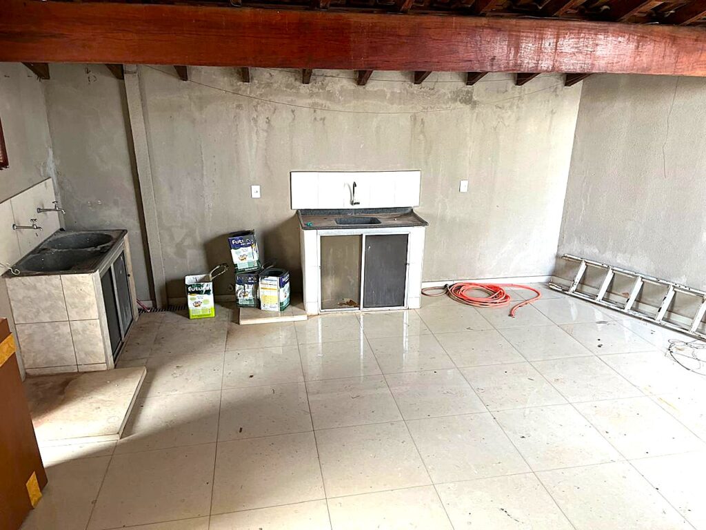 Vende-se ótima casa próximo ao Shopping Cidade Norte e Atacadão