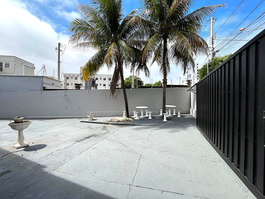 Vende-se ótima casa próximo ao Shopping Cidade Norte e Atacadão