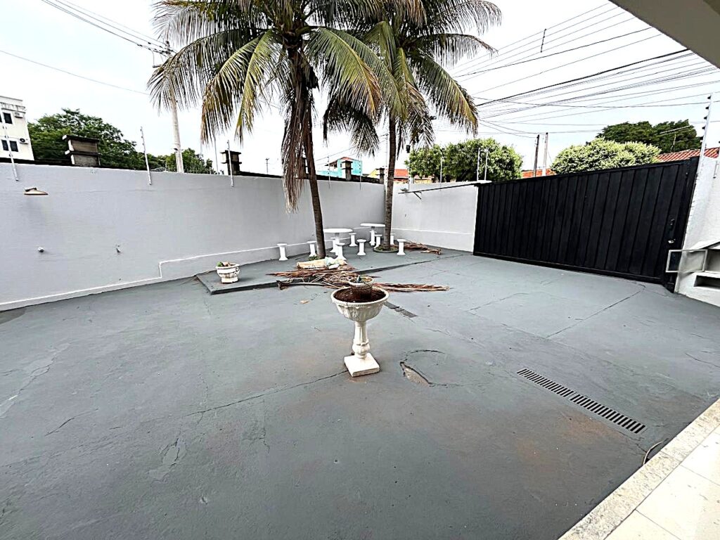 Vende-se ótima casa próximo ao Shopping Cidade Norte e Atacadão