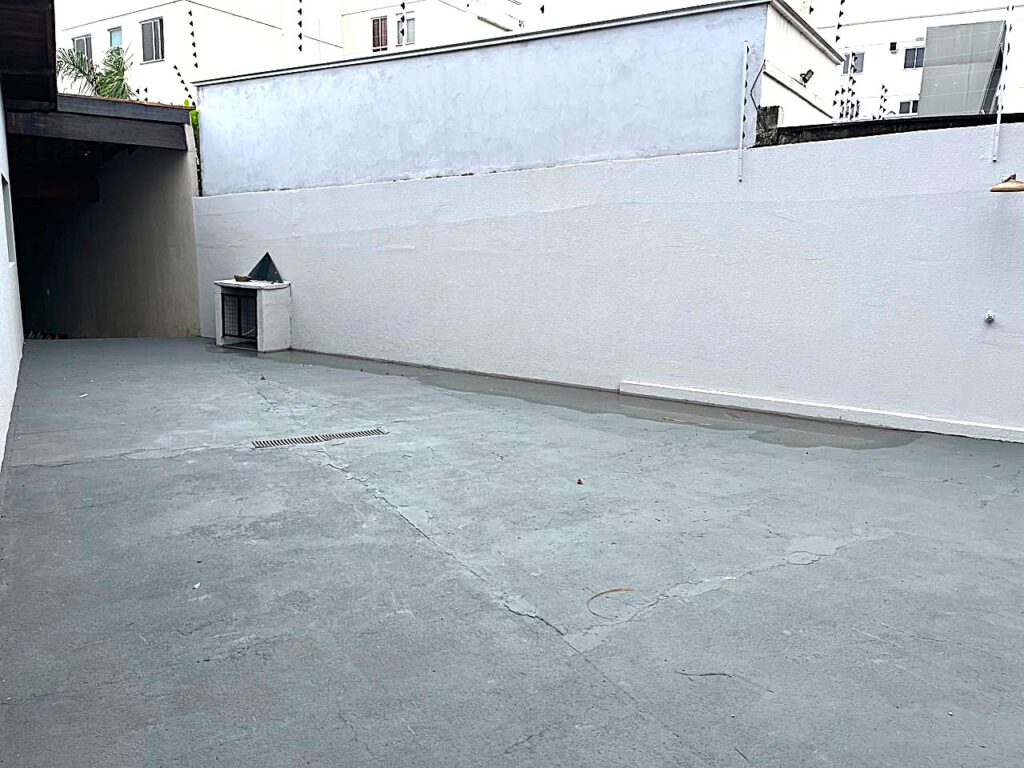 Vende-se ótima casa próximo ao Shopping Cidade Norte e Atacadão