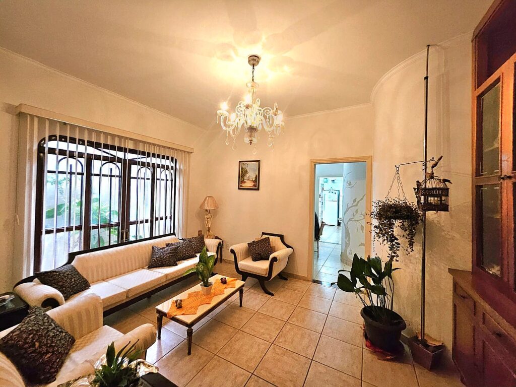 Vende-se casa comercial Jardim Santa Catarina $ 750.000,00