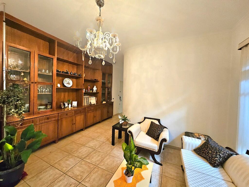 Vende-se casa comercial Jardim Santa Catarina $ 750.000,00