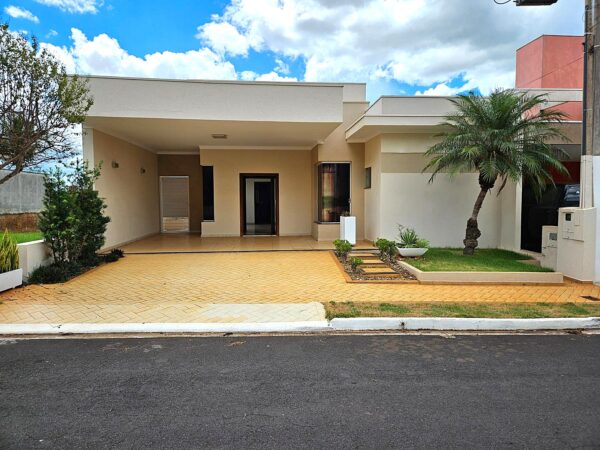 Vende-se casa Cond. Alta Vista $ 870.000,00