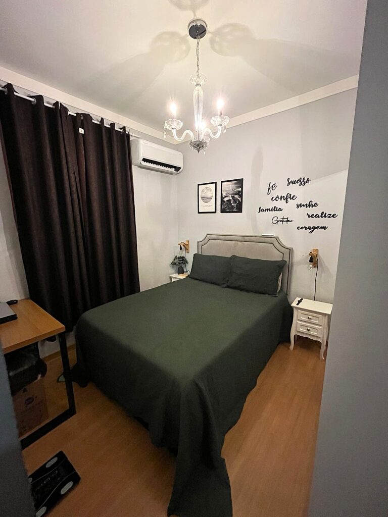 Vende-se apto de 2 dormitórios c/ elevador $ 220.000,00