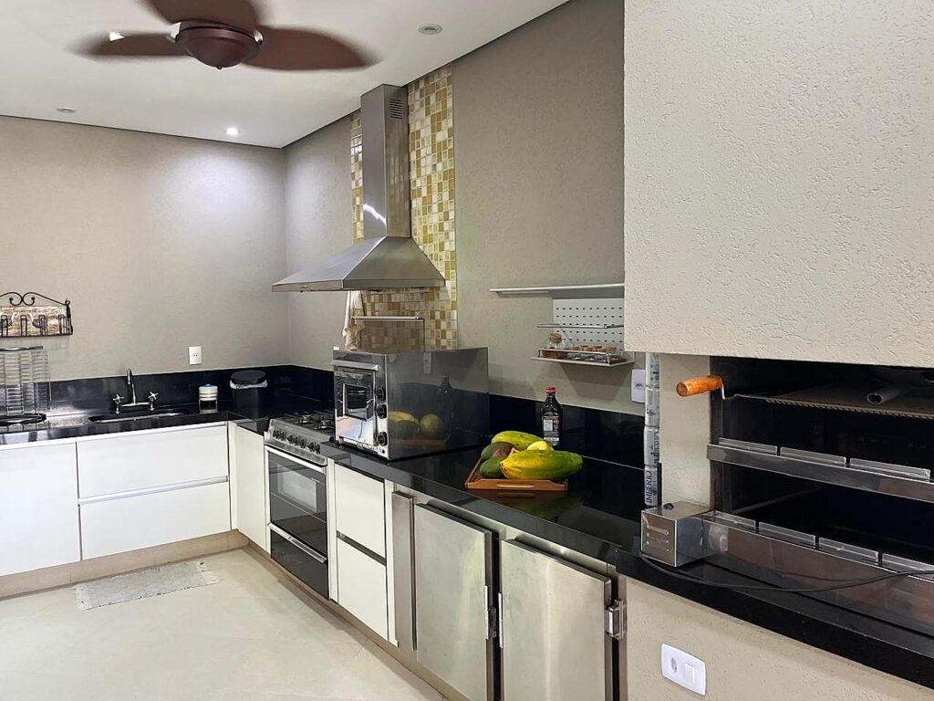 Vende-se casa térrea no Recanto Real $ 2.300.000,00