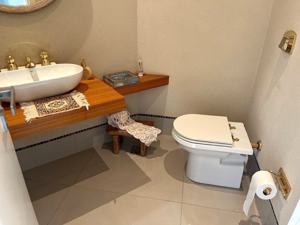 Vende-se casa térrea no Recanto Real $ 2.300.000,00