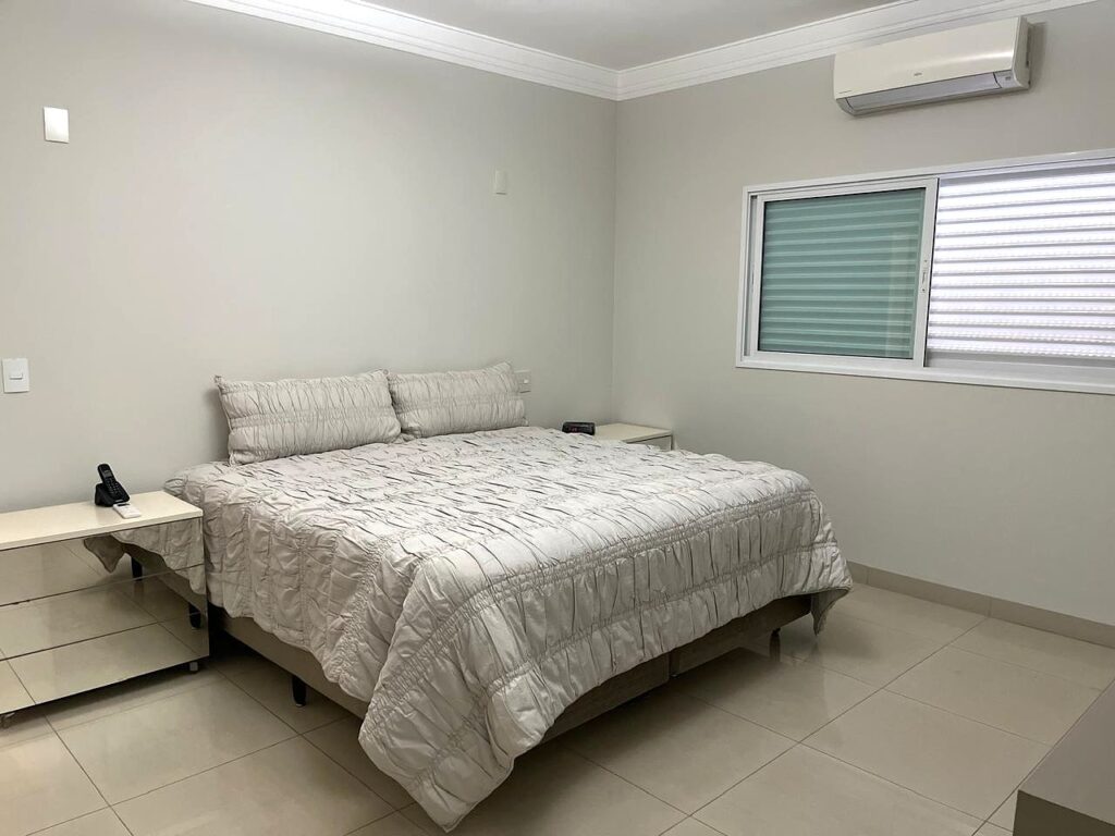 Vende-se casa térrea no Recanto Real $ 2.300.000,00