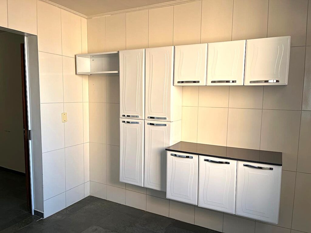 Vende-se Apto de 2 dormitórios Jd. Vetorasso $ 145.000,00