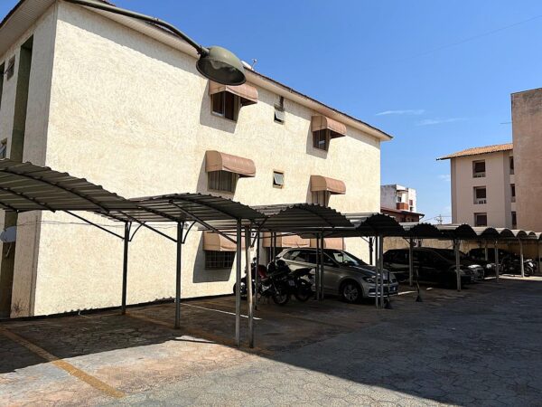 Vende-se Apto de 2 dormitórios Jd. Vetorasso $ 145.000,00