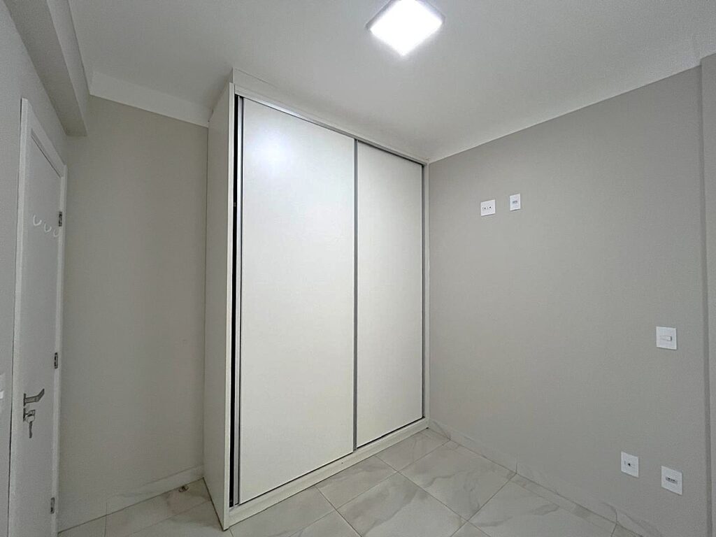 Aluga-se excelente apto próximo ao Rio Preto Shopping, FAMERP, FACERES, Hospital de Base