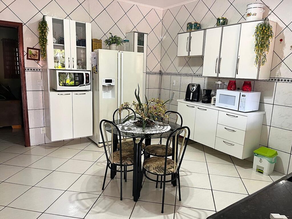 Vende-se chácara no Vista Alegre II ( Vila Azul ) $ 650.000,00