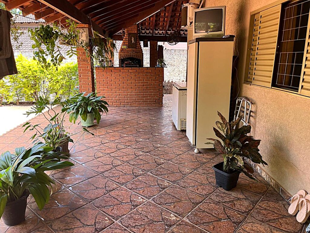 Vende-se chácara no Vista Alegre II ( Vila Azul ) $ 650.000,00