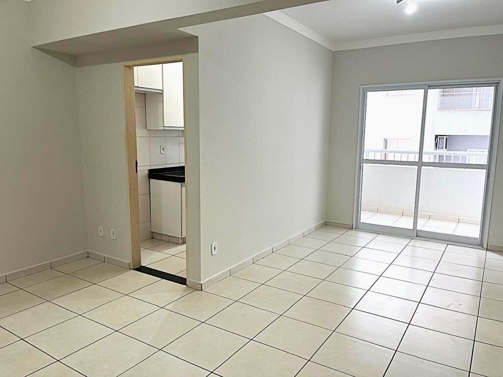 Vende-se Apto na Vila Imperial c/ elevador $ 450.000,00