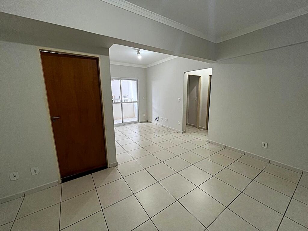 Vende-se Apto na Vila Imperial c/ elevador $ 450.000,00