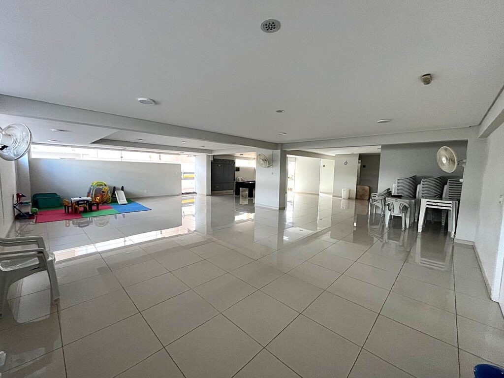 Vende-se Apto na Vila Imperial c/ elevador $ 450.000,00