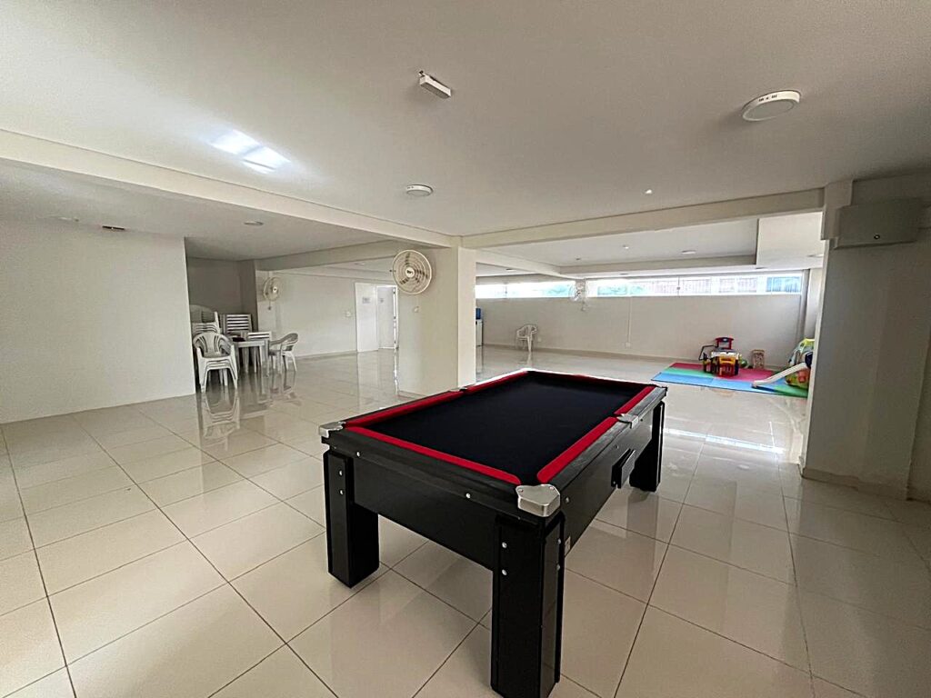 Vende-se Apto na Vila Imperial c/ elevador $ 450.000,00