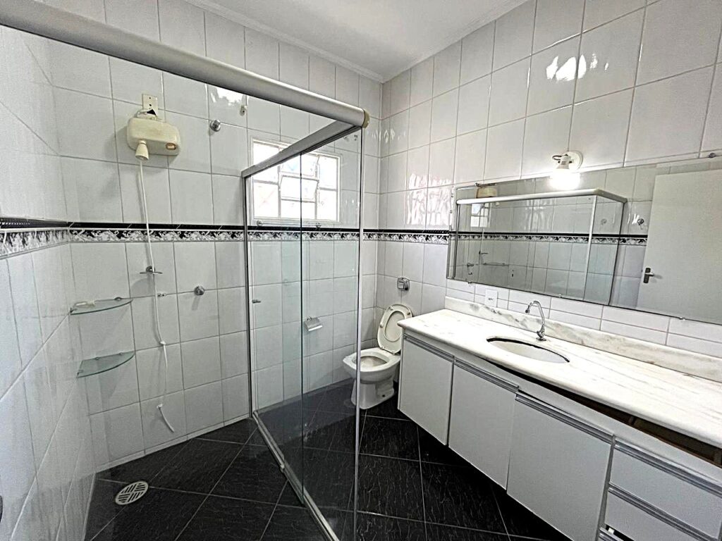Aluga-se casa comercial Vila Santa Cruz $ 3.900,00