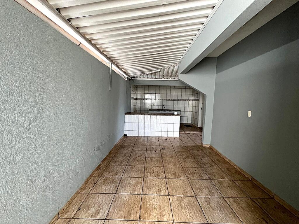 Aluga-se casa comercial Vila Santa Cruz $ 3.900,00