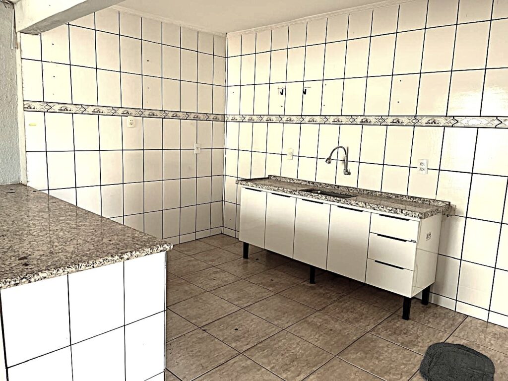 Aluga-se casa comercial Vila Santa Cruz $ 3.900,00