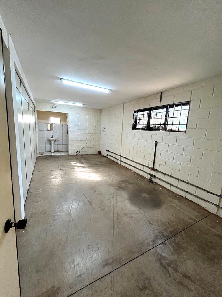 Aluga-se Salão 500m² Distrito Industrial 2 Vendas $ 10.000,00